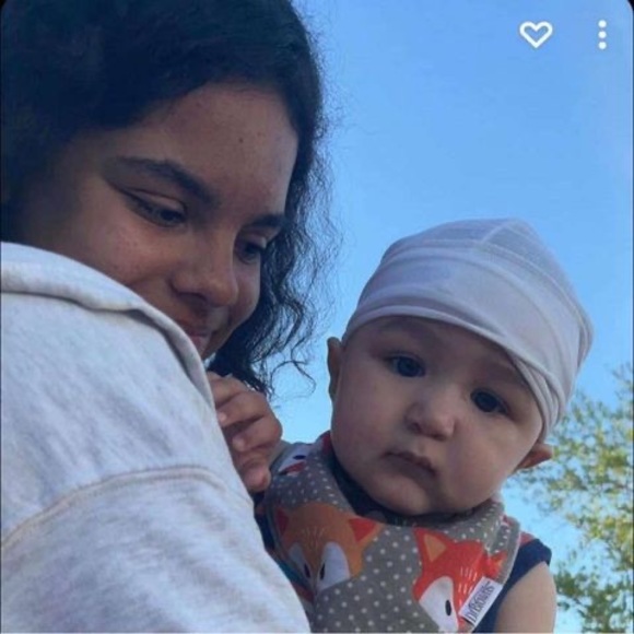 Meet your Posher, Alysa - Picture 1 of 1